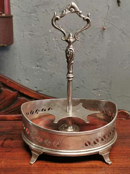 Silver condiment caddy