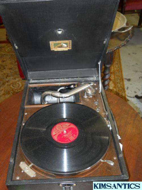 Antique Record Player - Working