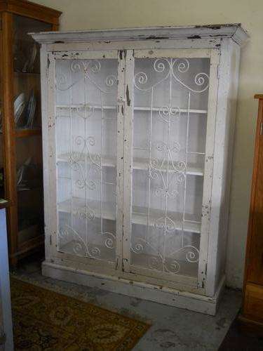 BURGLAR BAR CBD KIM'S CREATIONS