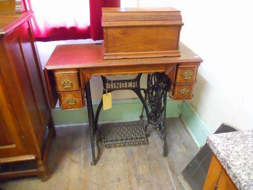 super old oak singer sewing machine