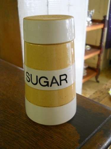 large mustard cornish kitchenware sugar shaker!!!Crazy R1 no reserve!!!!
