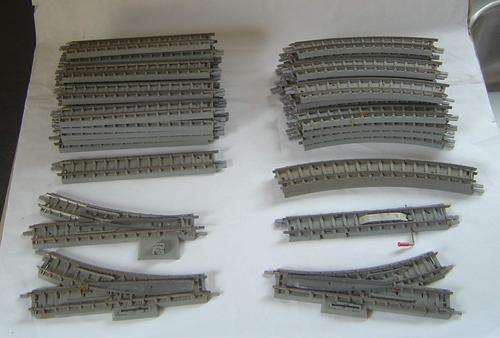 TRIANG OO/HO Scale - Track  - 21 x Straits + 21 Curves + 3 x Points + 1 x Uncoupler