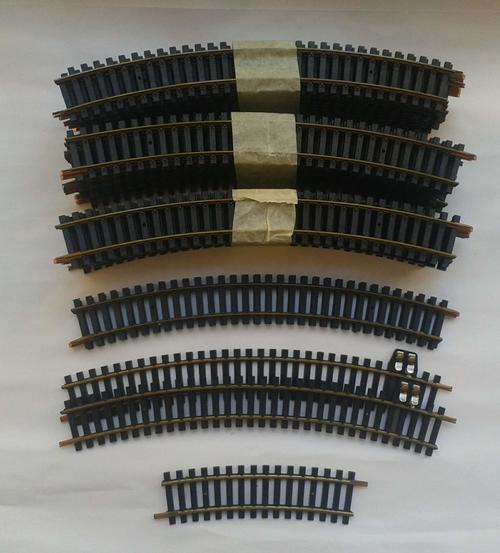 LIMA  HO Scale - BRASS Track  x 35