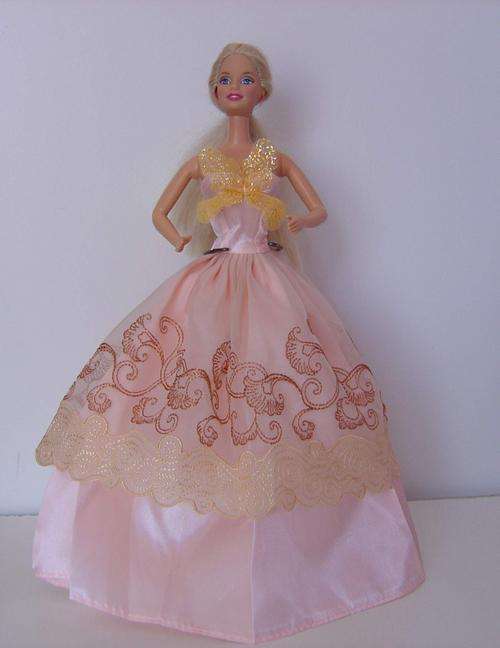 Barbie Doll Evening Wear - Dress & Shoes. - New !!! (1)