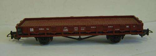 PIKO HO Scale Wagon