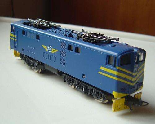 LIMA HO Scale SAR/SAS Blue Train Electric Dummy