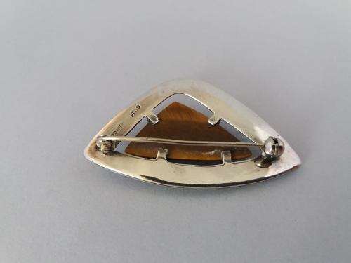 Vintage sterling silver and tiger's eye brooch