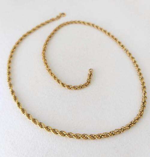 Vintage 9 carat gold rope chain