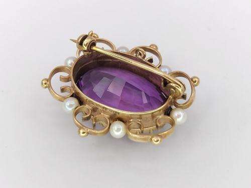 Antique amethyst & pearl brooch (set in 9ct gold)