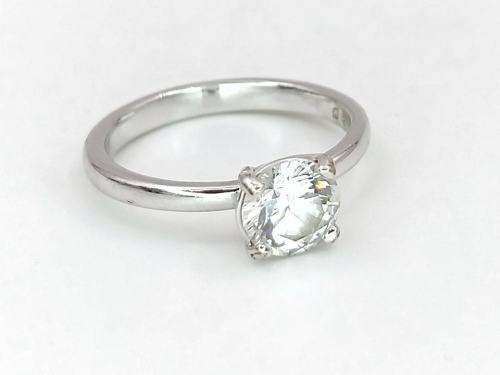 Swarovski solitaire ring