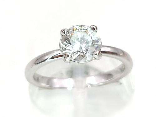 Swarovski solitaire ring