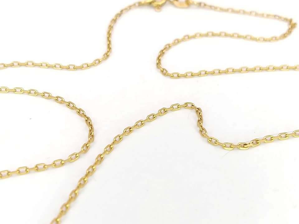 Delicate 9ct gold chain