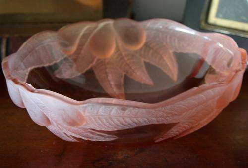 Lalique style bowl made in France