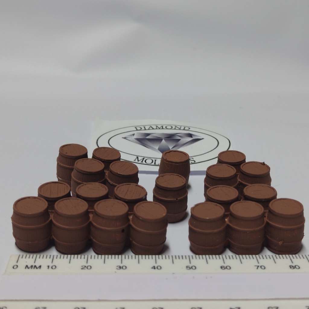 Model Trains HO 1 x Barrel (21) Combo