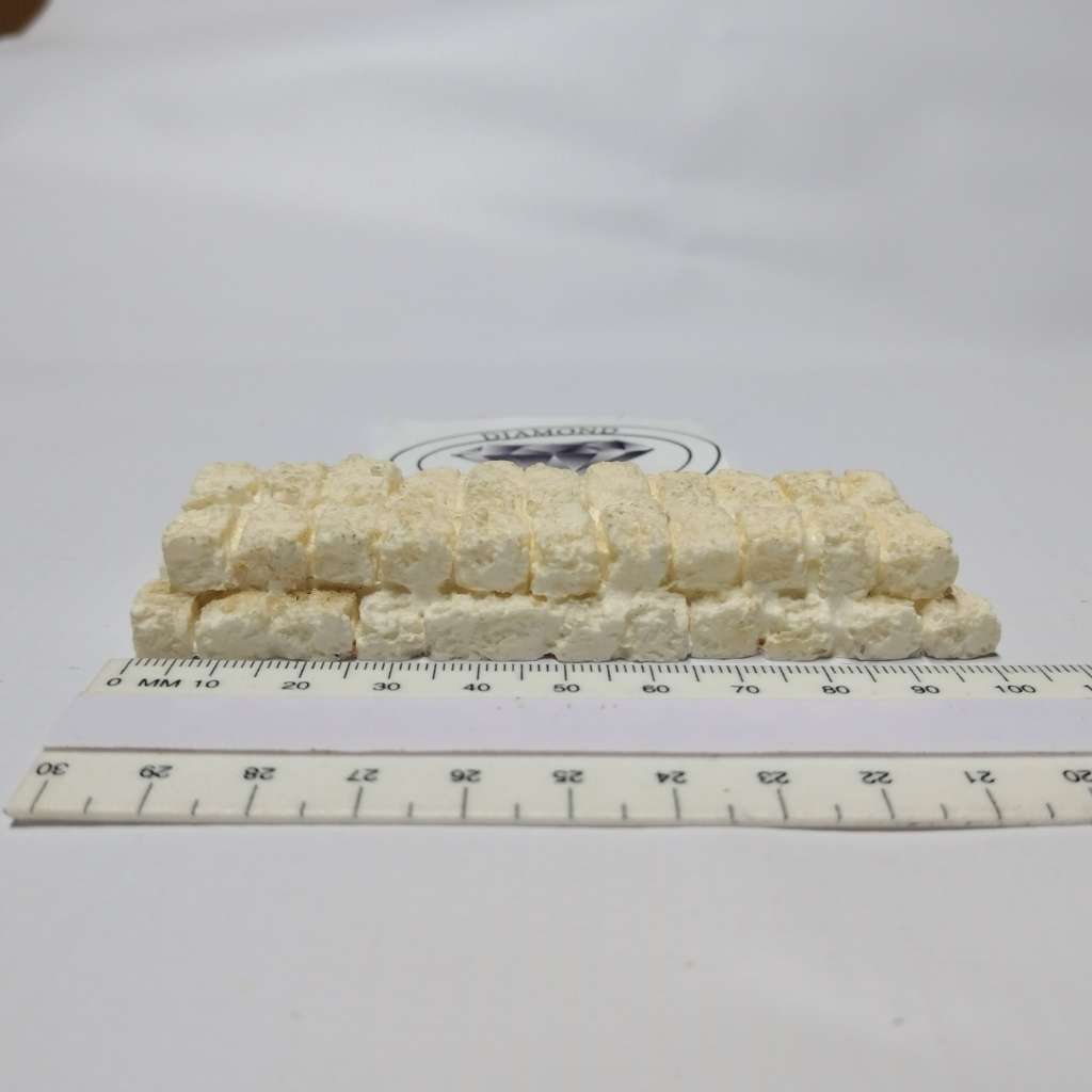 Model Trains HO 1 x Hay Bales Medium 103mm x 39mm x 14mm