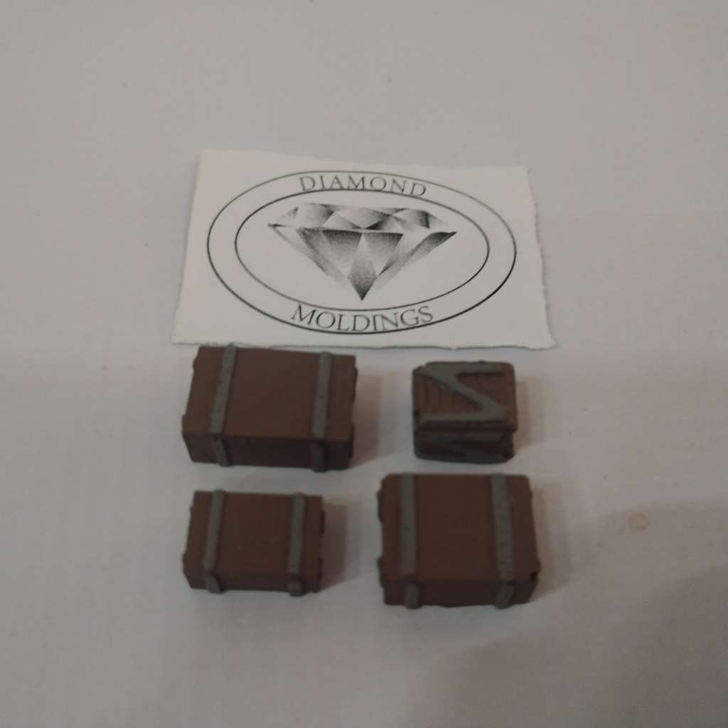 Model Trains HO 1 x Freight Crates - Medium x 4 pack