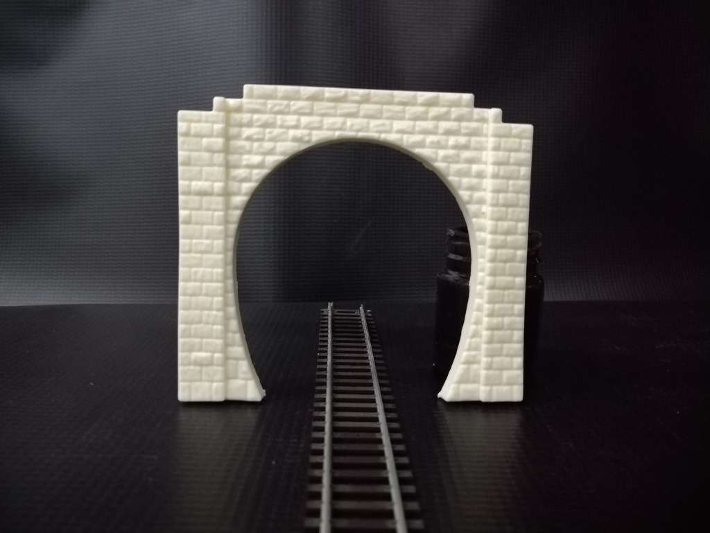 Model Trains HO - Tunnel Port Single - 120mm x 5mm x 110mm