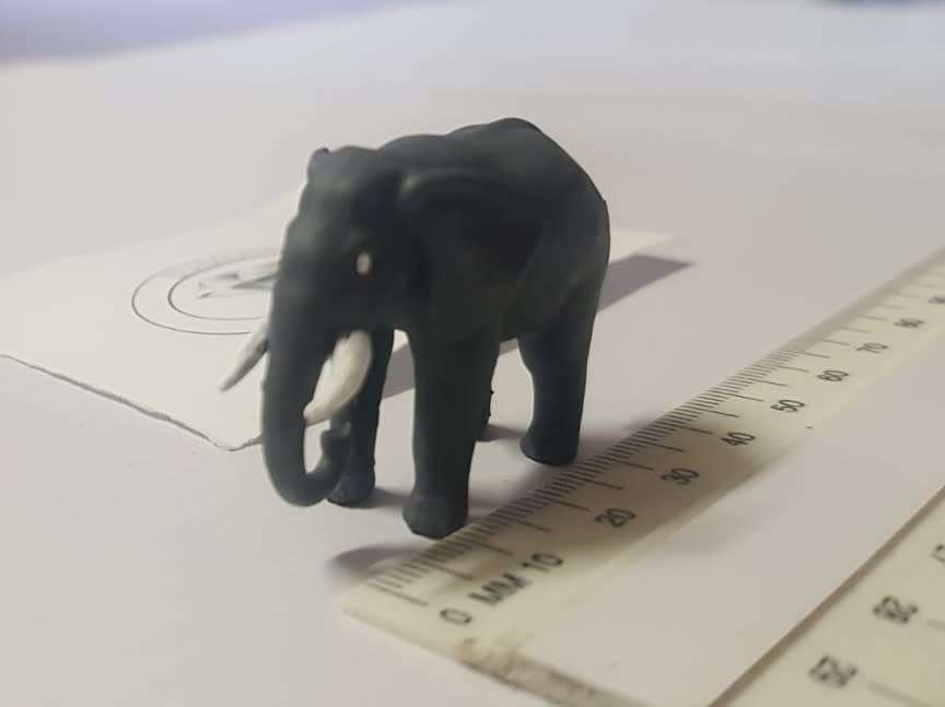 Model Trains 1:87 HO - Animals - Elephant Cow