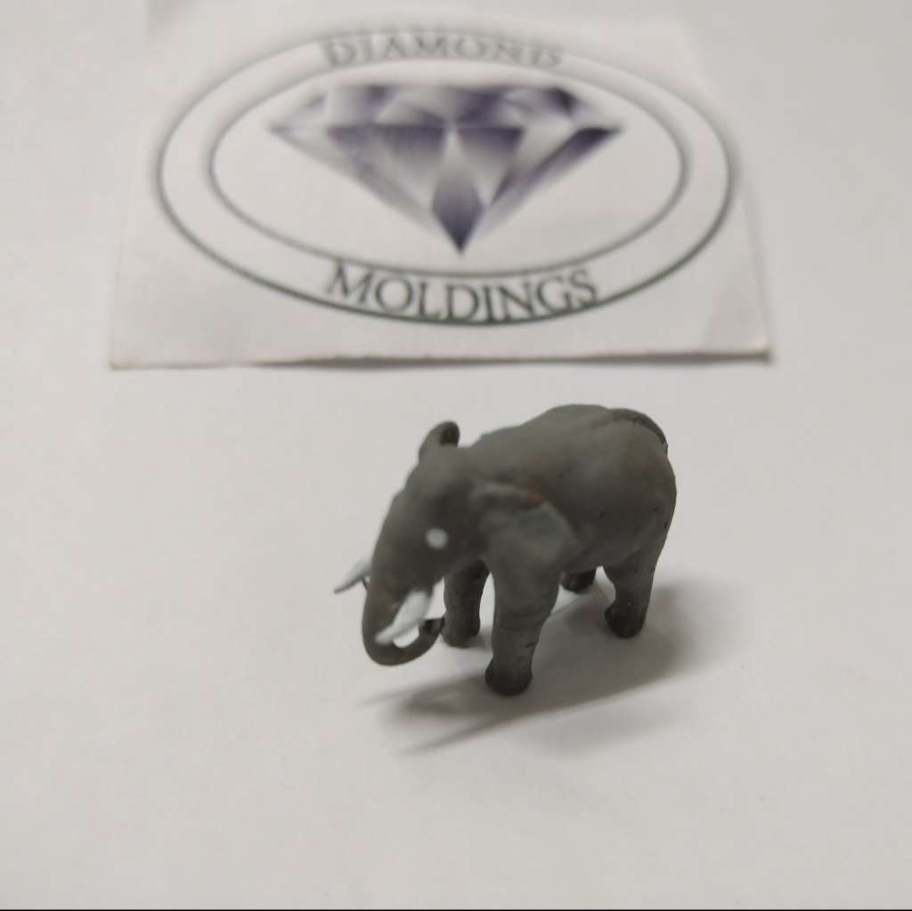 Model Trains N-Scale - Animals - Elephant