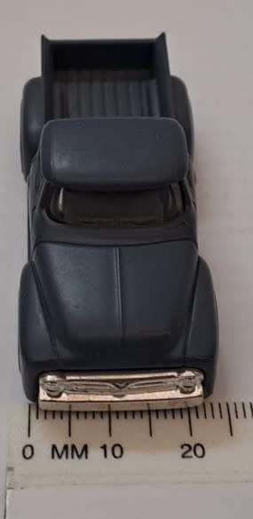 Plastic Model Car OO Scale?? (Blue)