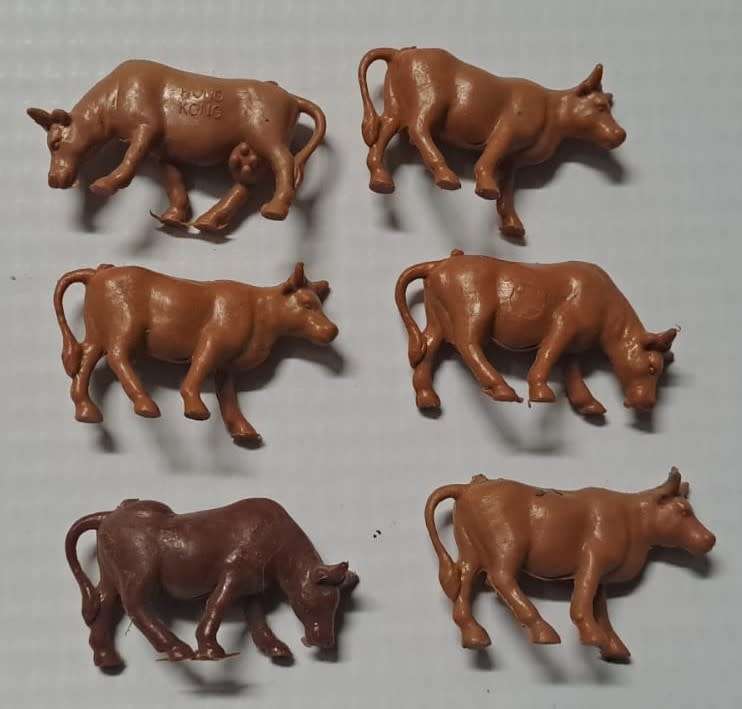 Model Trains 1:87 HO - 6 x Cows.