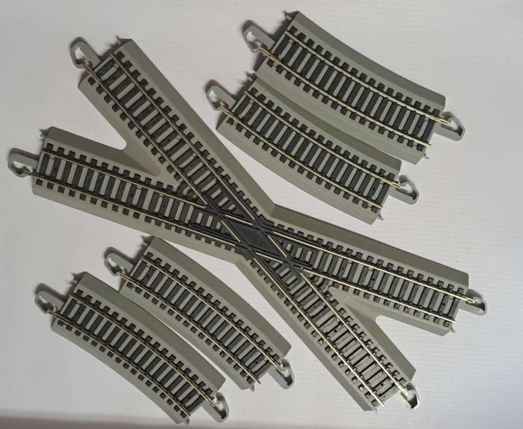 Model Trains 1:87 HO - 5 x E-Z Bachmann Track