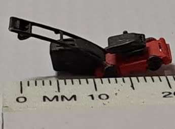 Model Trains HO - 1 x Lawnmower