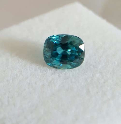 Electric Blue Zircon Gem 4.05 Carats