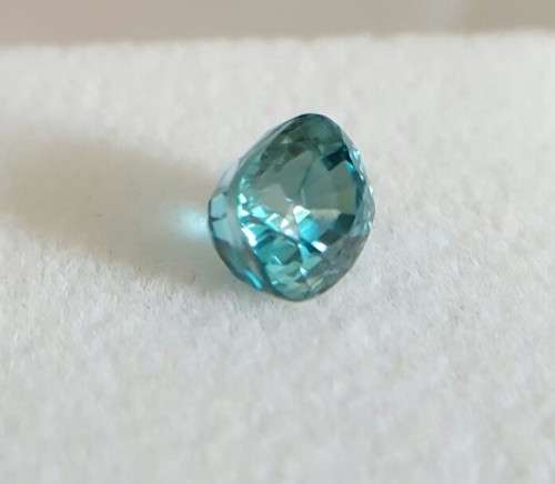 Electric Blue Zircon Gem 4.05 Carats