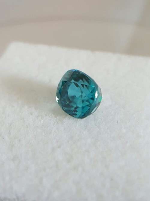 Electric Blue Zircon Gem 4.05 Carats