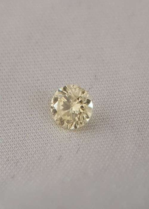 Cert 0.52 Vivid Yellow SI1 Round Brilliant  Natural Diamond