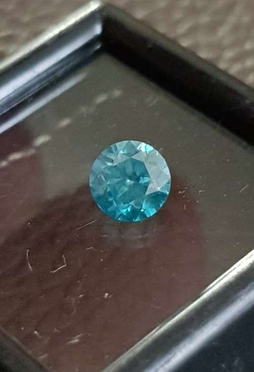 Certified 0.64Cts Diamond Vivid Blue