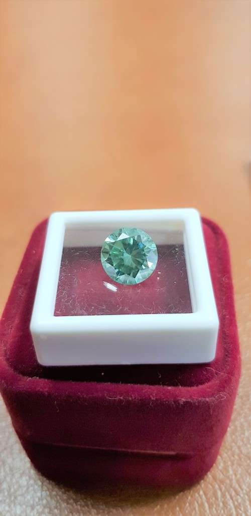 1.90Cts  Moissanite Green Round Excellent Cut VVS