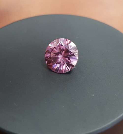 1.30Cts MOISSANITE VIVID PINK ROUND CUT VVS1