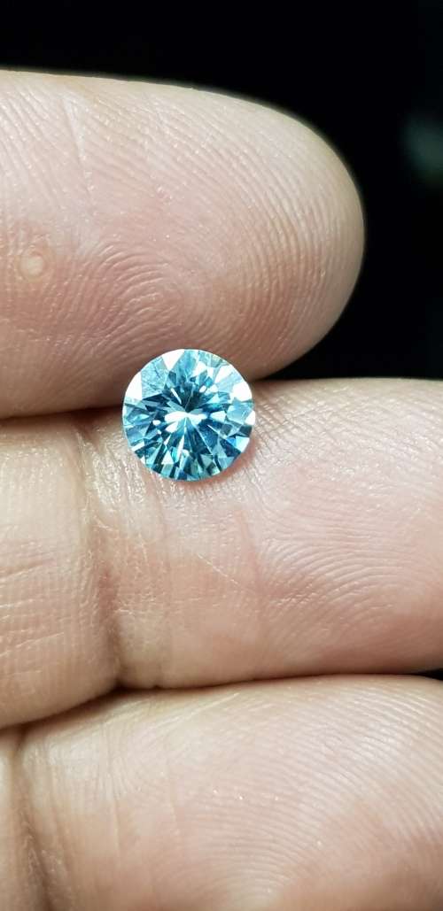 1.04cts VVS1 Intense Blue Round Excellent Cut Loose Moissanite