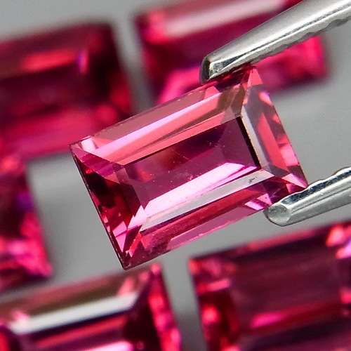 Baguette 6x4 mm.Ravishing Color Cherry Pink Rhodolite Garnet Africa 2Pcs/1.54Ct