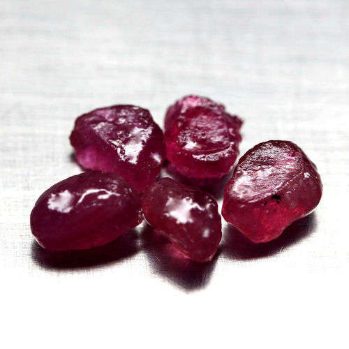 24.17 Ct. 5 Pcs Rough Ruby Natural Top Blood Red Madagascar Sparking Lot