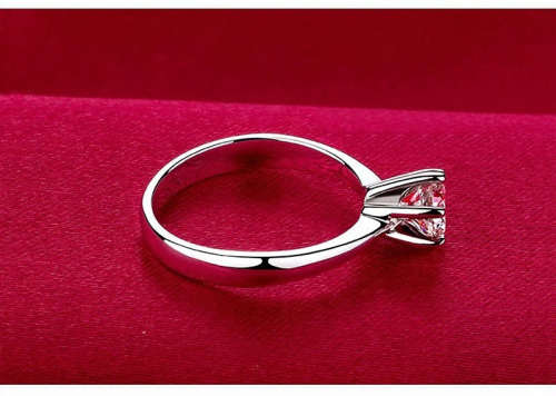 Classic Six Claw 2 Carat AAA Zircon Wedding Ring for Women White Gold Plated