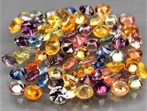 Round Diamond Cut 2.6mm.Natural Fancy Colour  Sapphire 4Pcs/0.33Ct.(1)