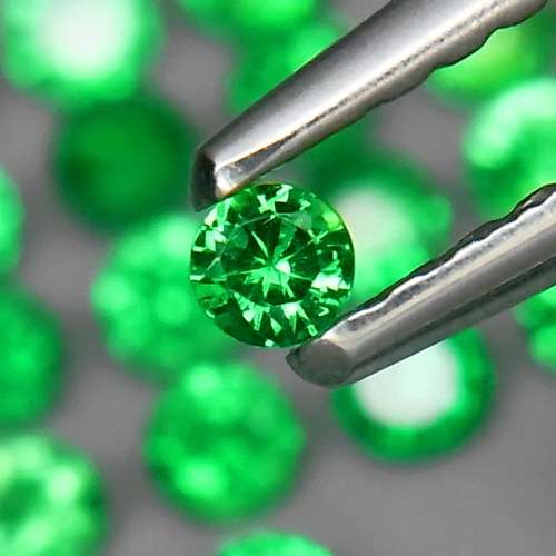 Tsavorite Garnet Diamond Cut 2mm.Best Color Top Green  Tanzania 2 Pieces