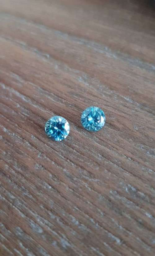1.04ct MOISSANITE ROUND VVS1 BLUE COLOR LOOSE