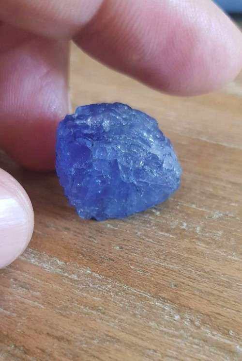 Rough 22.50ct  Tanzanite Purplish Blue 100% Natural