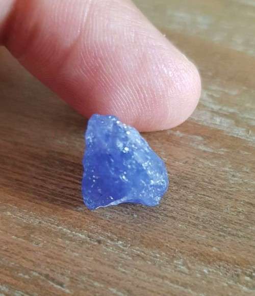 Rough 11.42ct  Tanzanite Purplish Blue 100% Natural