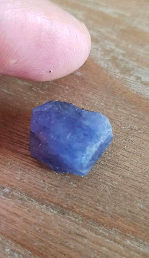 Rough 19.65ct  Tanzanite Purplish Blue 100% Natural