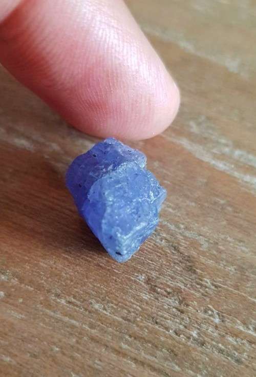Rough 16.48ct  Tanzanite Purplish Blue 100% Natural