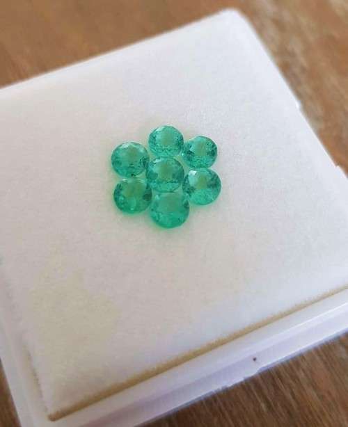 Emerald 1Pcs/0.26Ct.Round 3.8 mm.Natural Zambian