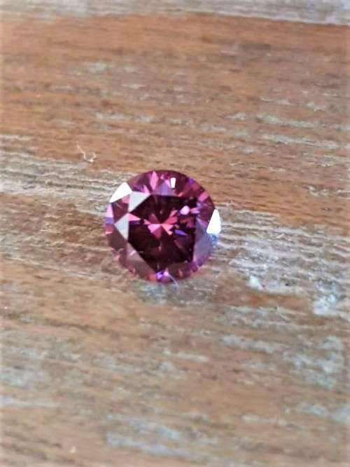 CERTIFIED 0.61Cts   FANCY PINK COLOR  DIAMOND ROUND CUT