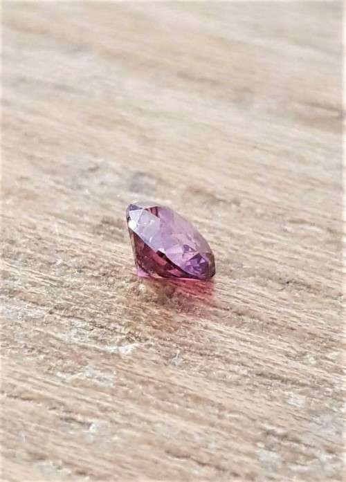 CERTIFIED 0.61Cts   FANCY PINK COLOR  DIAMOND ROUND CUT