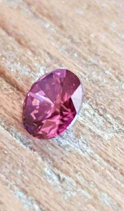 CERTIFIED 0.61Cts   FANCY PINK COLOR  DIAMOND ROUND CUT