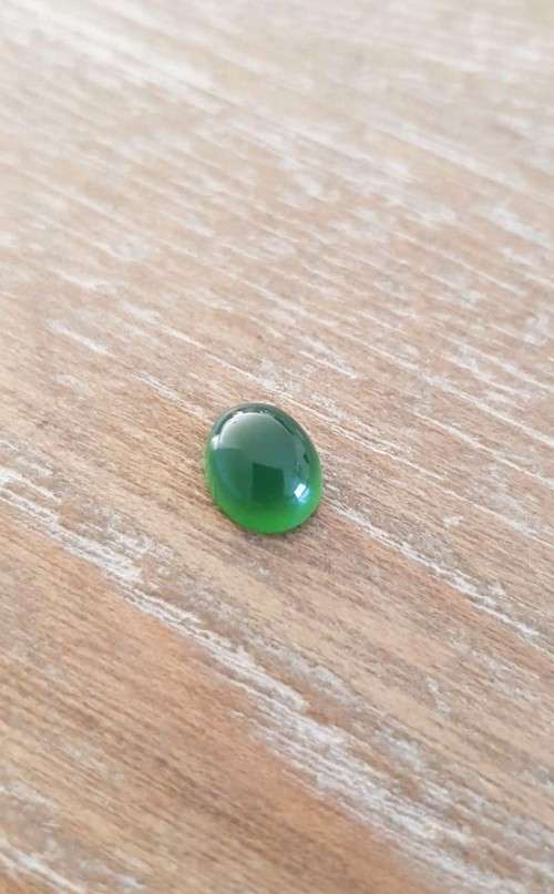 Green Onyx 2.98 Cts Oval cabochon Brilliant gemstone